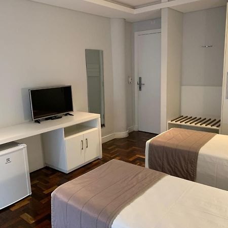 Hotel Centro Europeu กูรีตีบา ภายนอก รูปภาพ