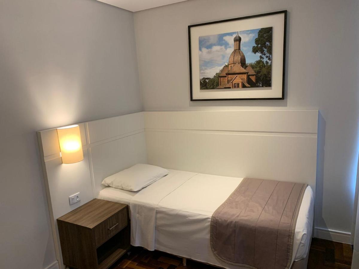 Hotel Centro Europeu กูรีตีบา ภายนอก รูปภาพ