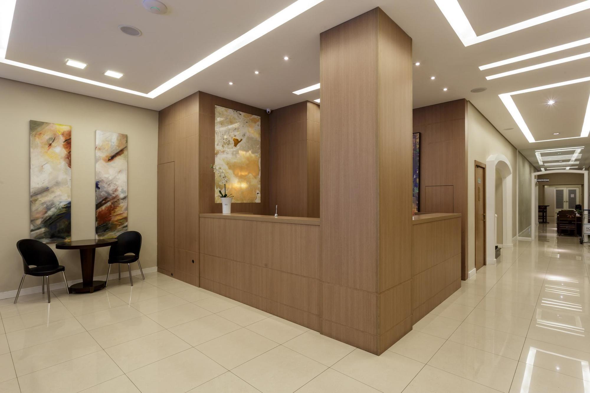 Hotel Centro Europeu กูรีตีบา ภายนอก รูปภาพ