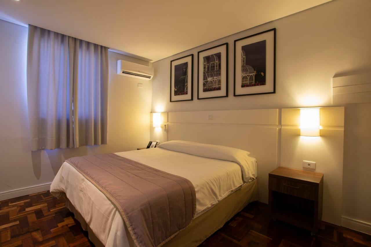 Hotel Centro Europeu กูรีตีบา ภายนอก รูปภาพ