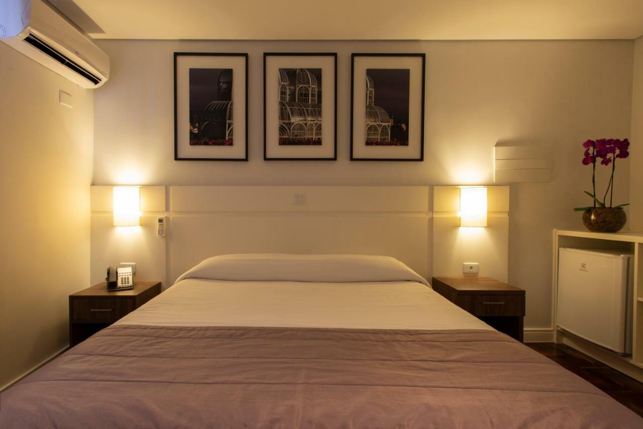 Hotel Centro Europeu กูรีตีบา ภายนอก รูปภาพ